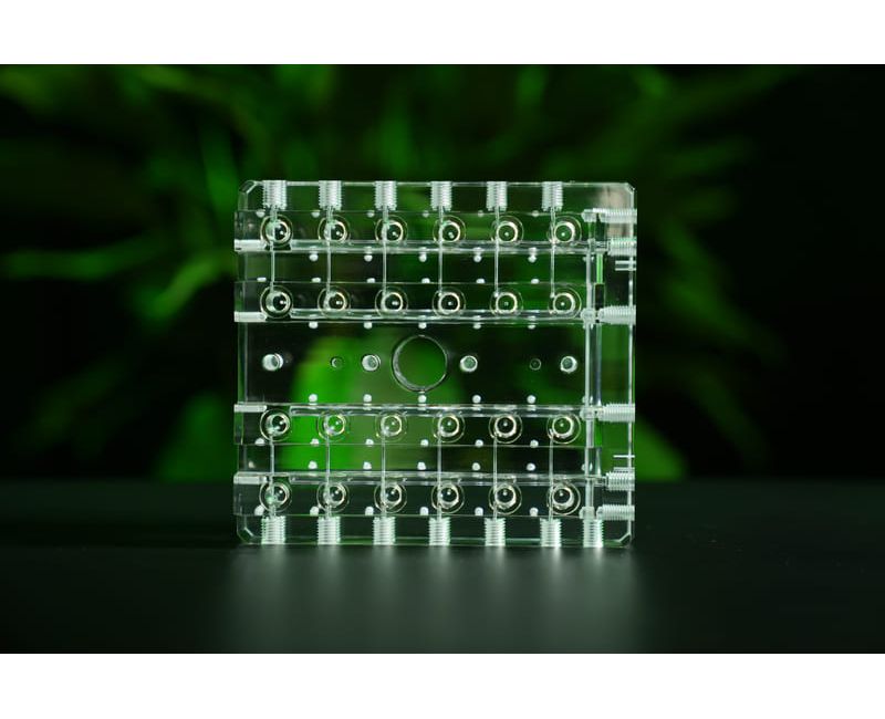 High-Precision Acrylic Microfluidic Chips PMMA Parts CNC Machining - Micro-02